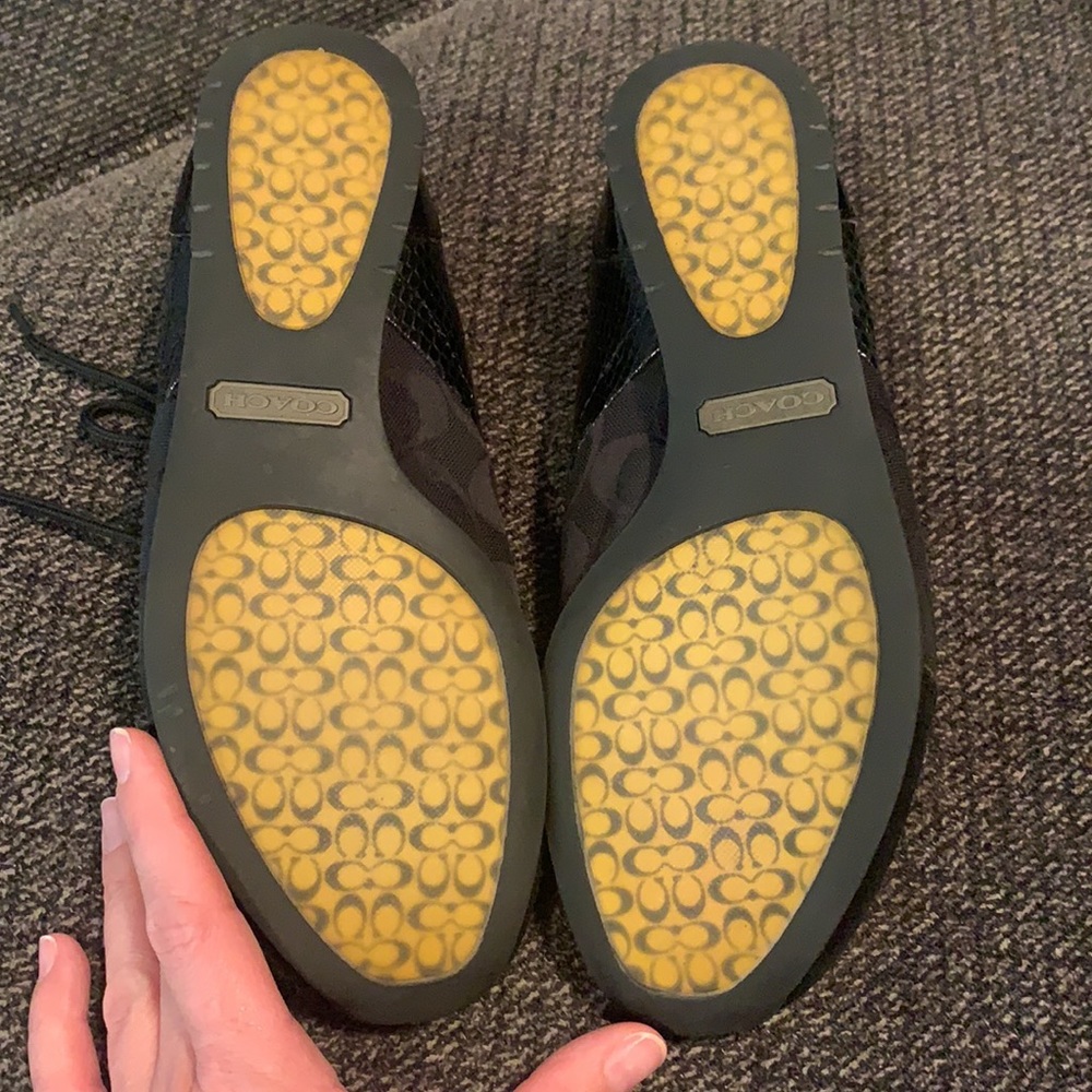Authentic Coach tennis shoes size 9M - Picture 10 of 10